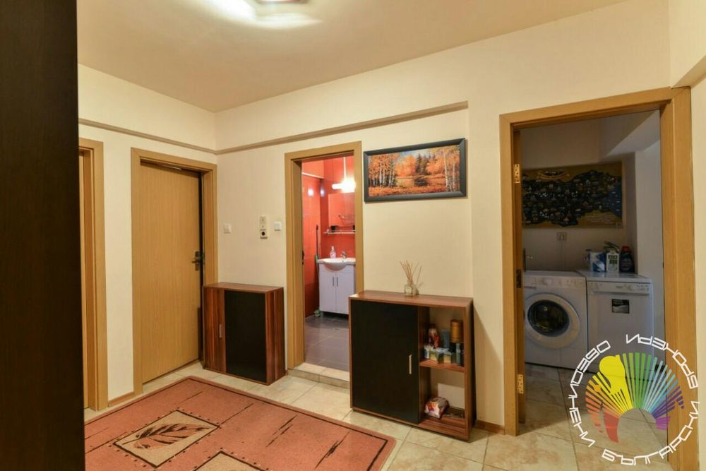 Дава се под наем Тристаен апартамент в Бургас, Братя Миладинови - 107 кв.м за 561 € - Снимка #5