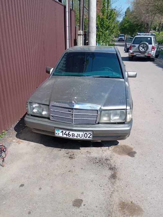 Продам Мерседес 190Е