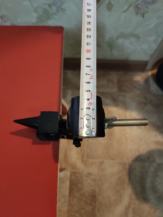 Продам маленькие тиски