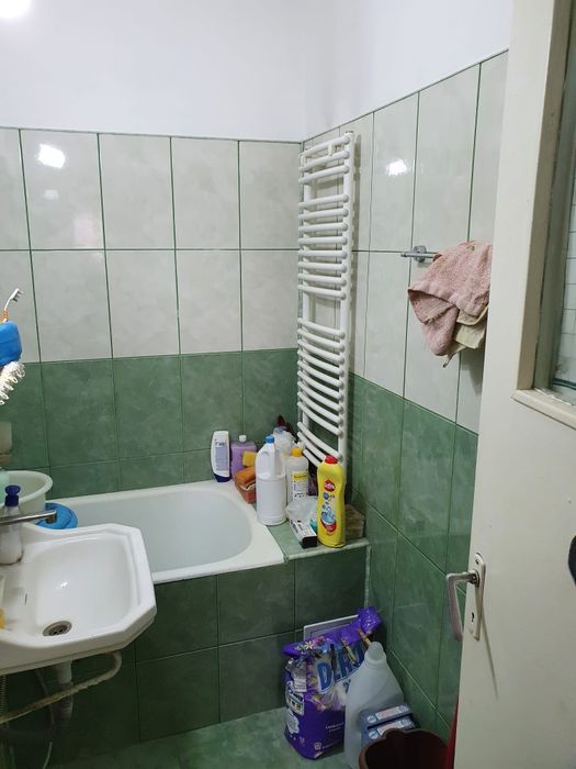 Vând apartament oraș Plopeni