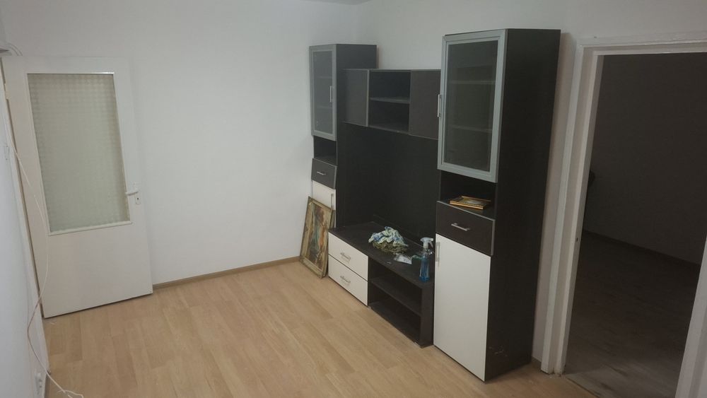 Inchiriez apartament cu 2 camere - Narcisa