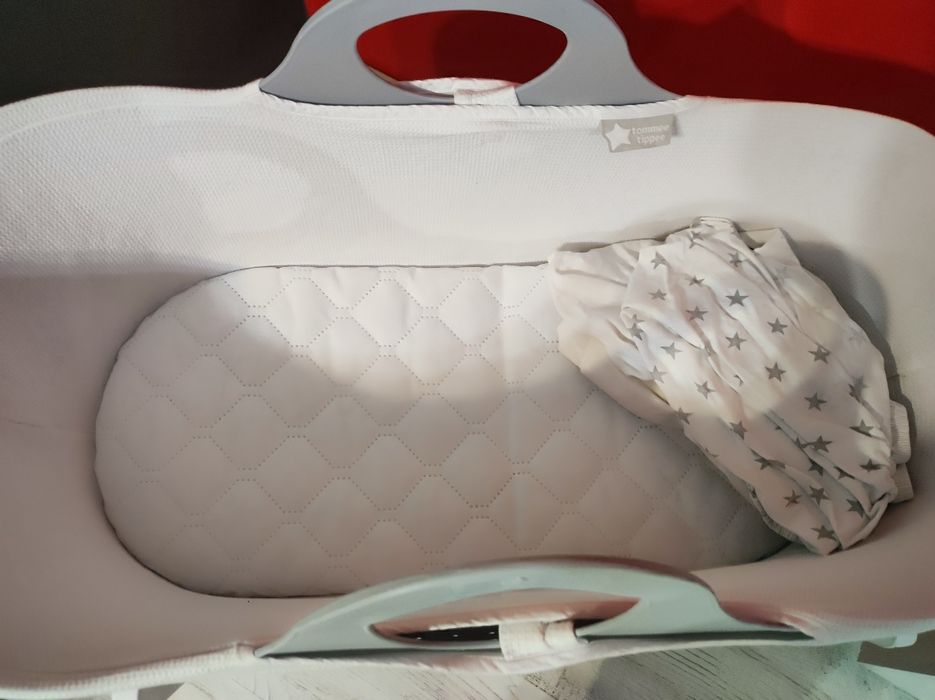 Кош - люлка за новородено Tommee Tippee