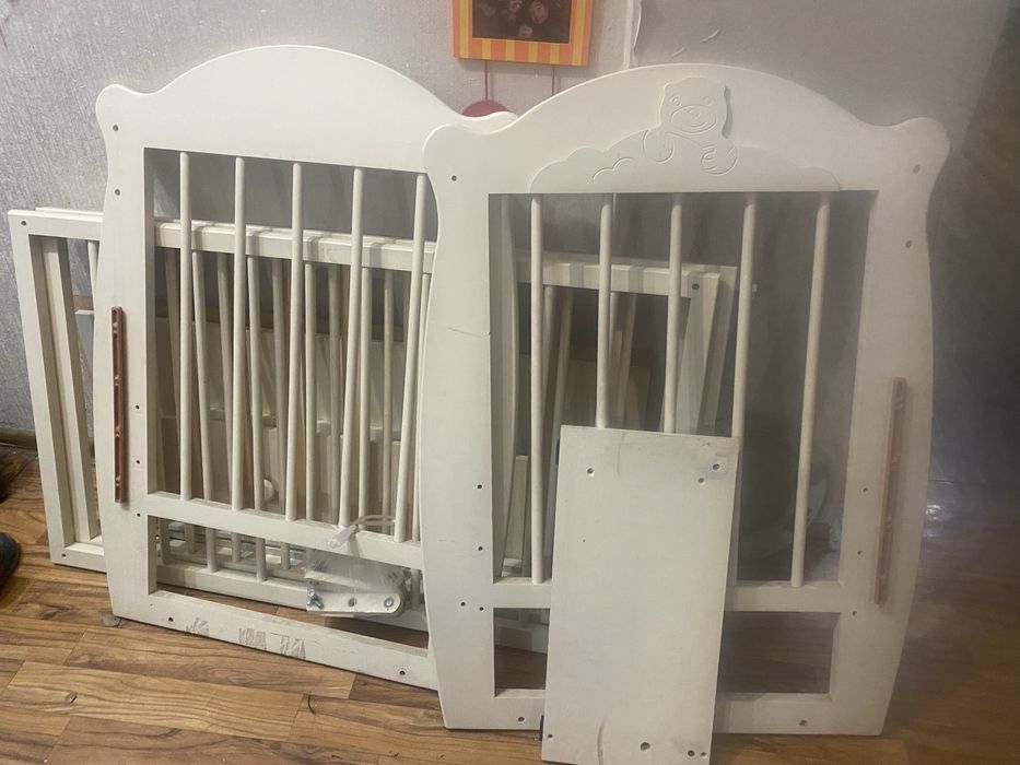 Продается манеж из дерева