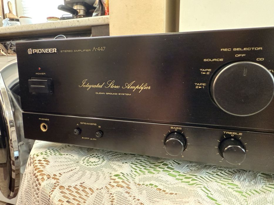 Pioneer A-447 стерео усилвател