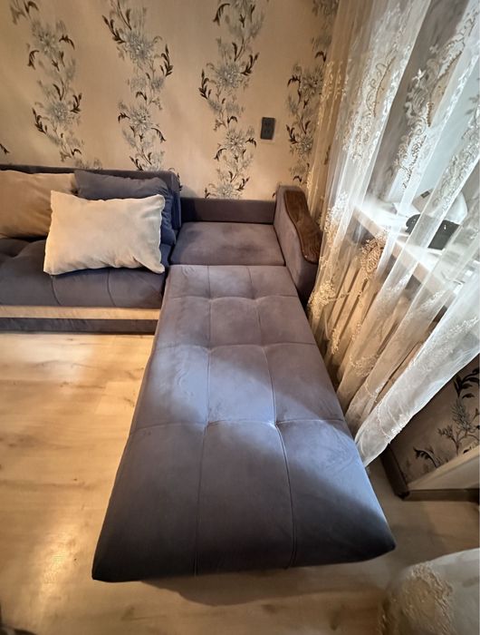 Диван углавой бу