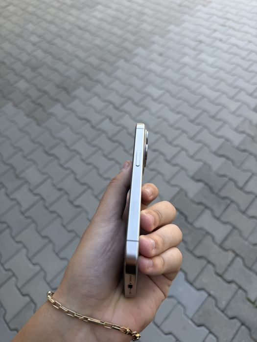 Vand sau schimb iPhone 15 Pro 88% Baterie