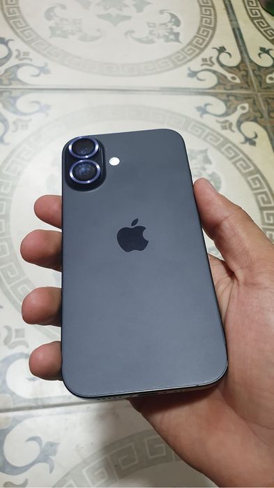 Iphone 16 92% esim black