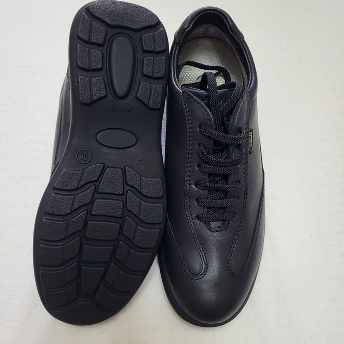 Pantofi noi piele 38 căptușeală Gore-Tex