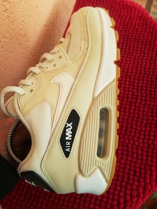 Adidași Nike Air Max nr 38,5 dama