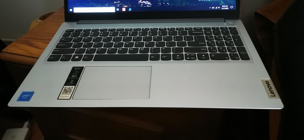 Lenovo IdeaPad 1 ( 2023) 8GB DDR4, 256 SSD, Ultrabook, , baterie f bu