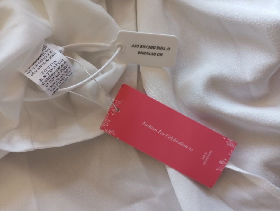 Булчински рокли, нови, различни модели и размери. Единични бройки.