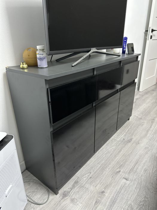 Comoda TV de vanzare