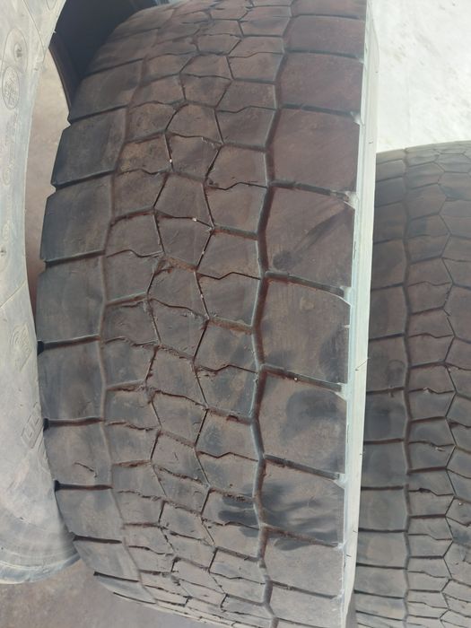 Продам резину грузовую