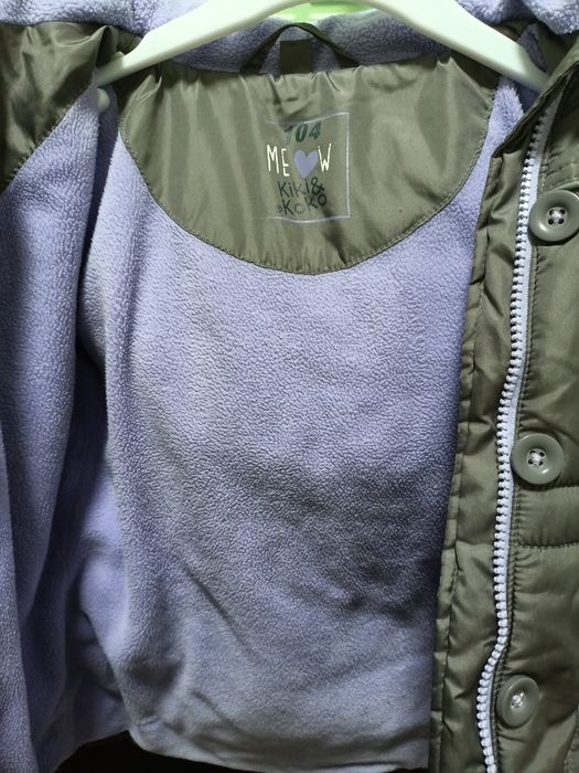 Продаю куртку на девочку!