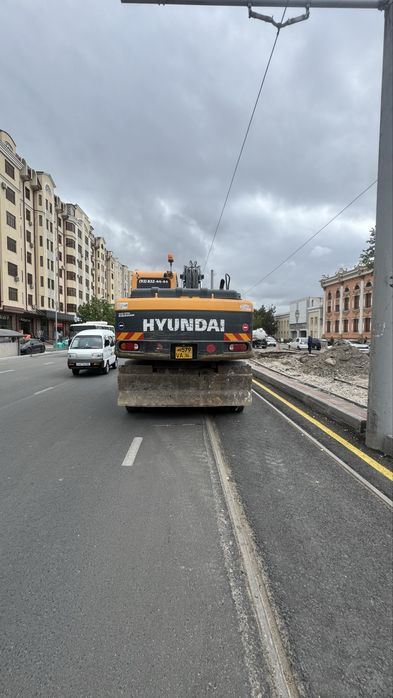 Екскаватор сотилади 180W-9s