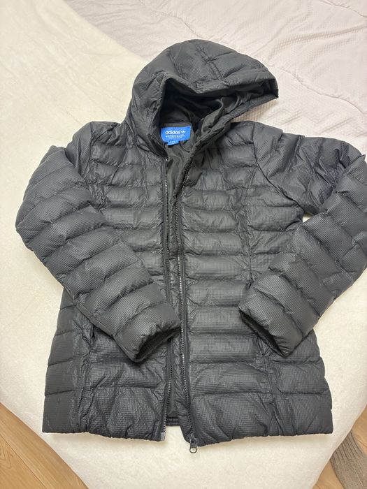Яке Adidas originals