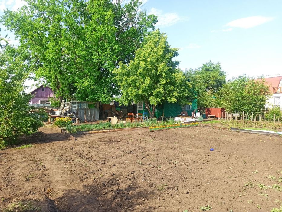 Продам дачу в хорошем районе