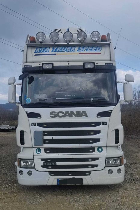 De vanzare Scania R420 Mega