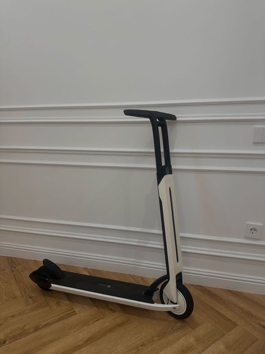 Электросамокат Ninebot