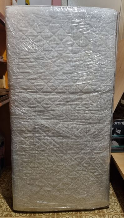 De vanzare patut bebelusi