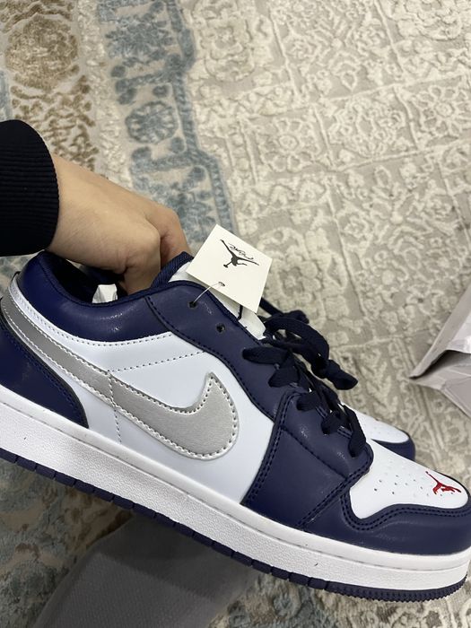 Кросы джордан новые