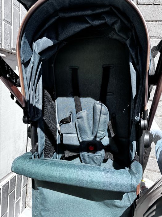 Коляска детская в отл состоянии