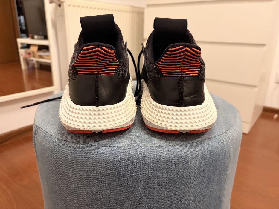 Adidas impecabili