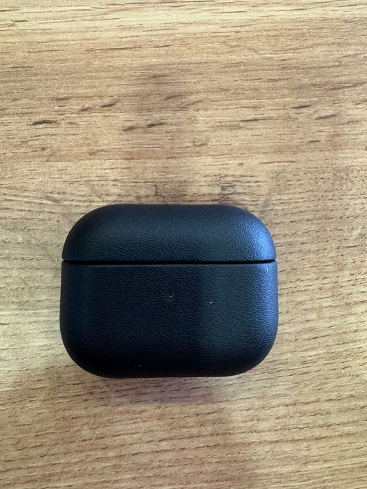 Apple AirPods Pro 2, кейс + дясна слушалка (Type C)