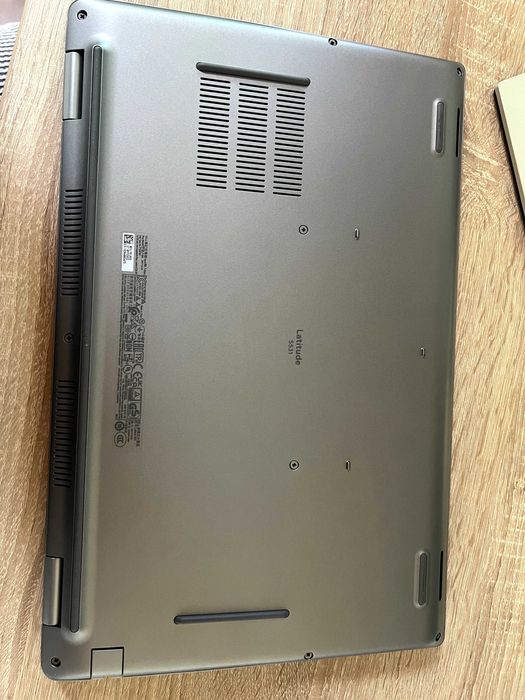 Dell Latitude 5531 - i7-12800H - 32GB RAM DDR5, 500GB SSD, Windows 11