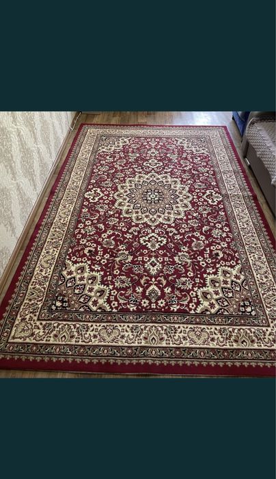 Продам Красивый Ковер