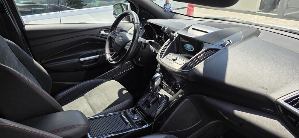 FORD Kuga 2019 — imagine 2