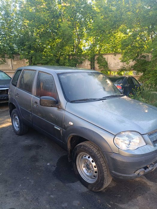 Продам нива шевроле
