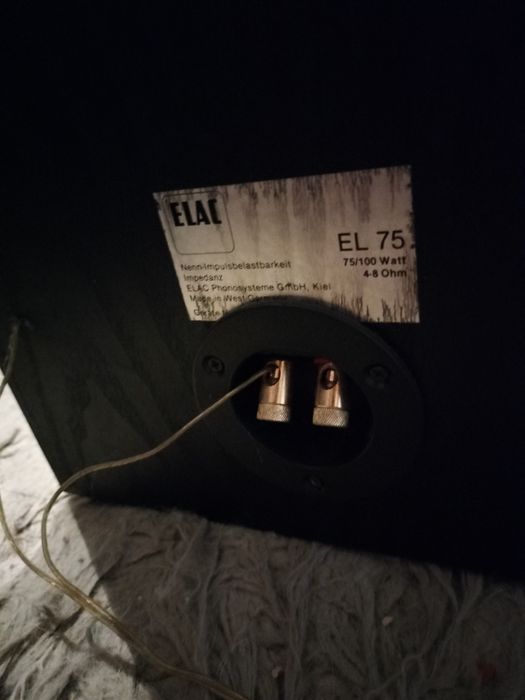 Boxe pasive pe 15 " / 12" 10" funcționale.