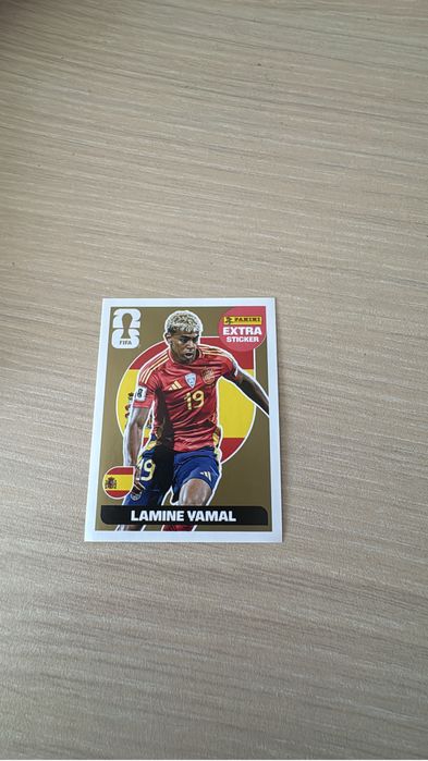 Extra sticker gold Lamine Yamal