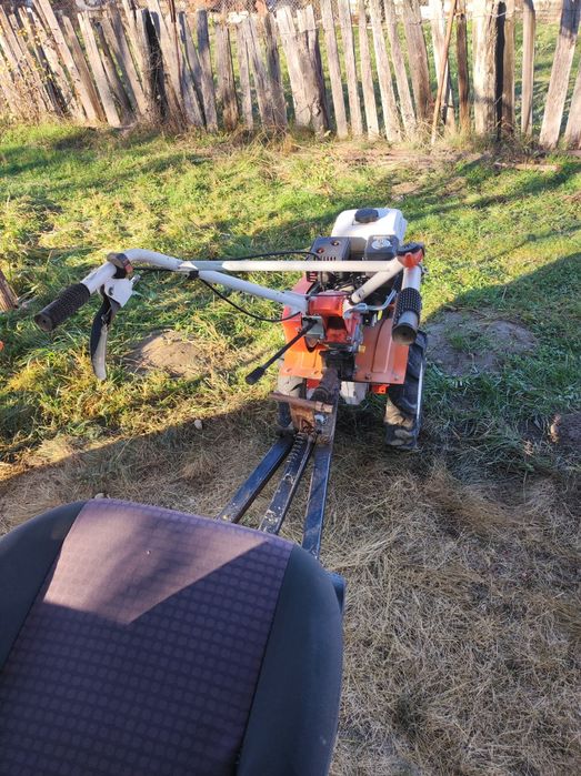 Vând motosapa Ruris cu remorca la pachet