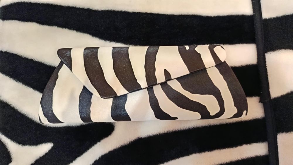 Дамска вечерна чанта