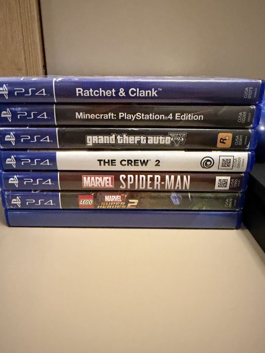 vand ps 4.        .