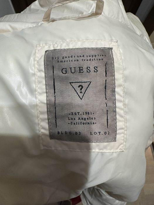 Зимняя куртка Guess