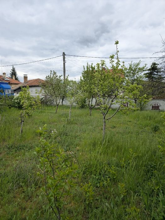 Продавам къща в с. Ясеново (Казанлък)