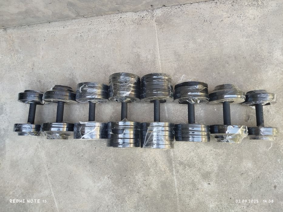 Гантели, местные от 5 до 50 кг