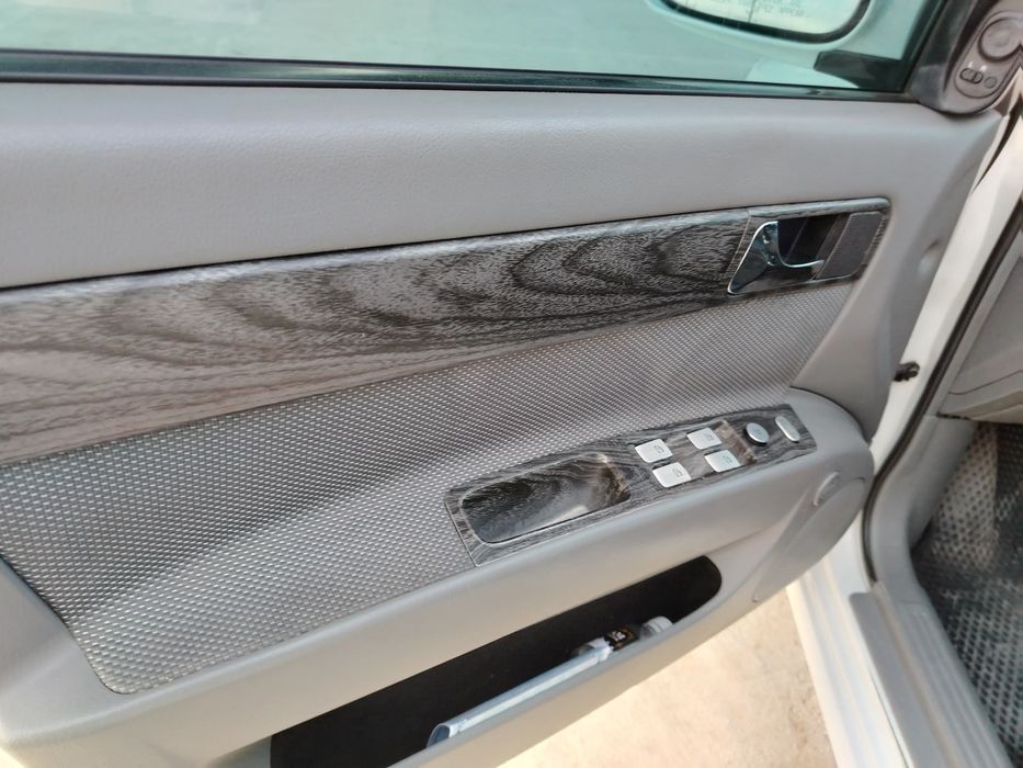 Lacetti 1.8   tez sotiladi