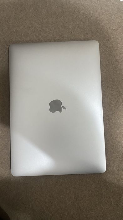 MacBook Air 13 M1  99% 2020 года