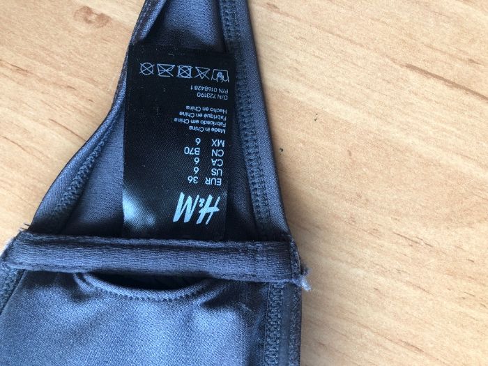 Сиво Горнище от бански с камъни