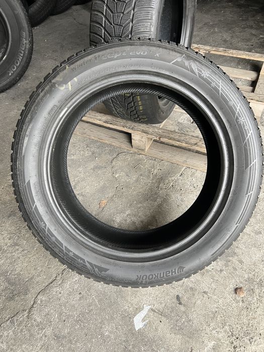 2 anvelope de iarna 245/50/19 Hankook 6 mm!