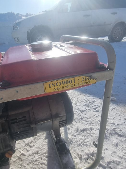 Продам дизельный генератор