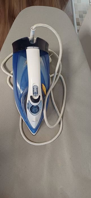 Fier de călcat Philips perfect Care Azur