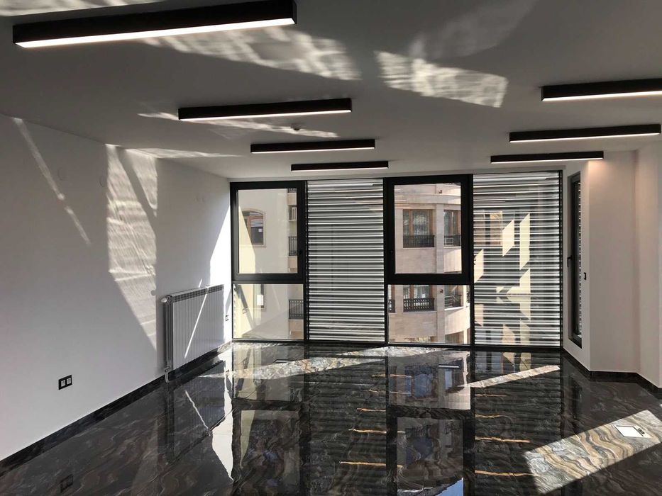 Дава се под наем Офис в София, Лозенец - 73 кв.м за 1170.96 € - Снимка #1