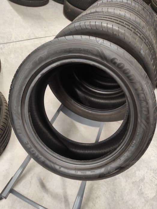 245/45/18 Goodyear