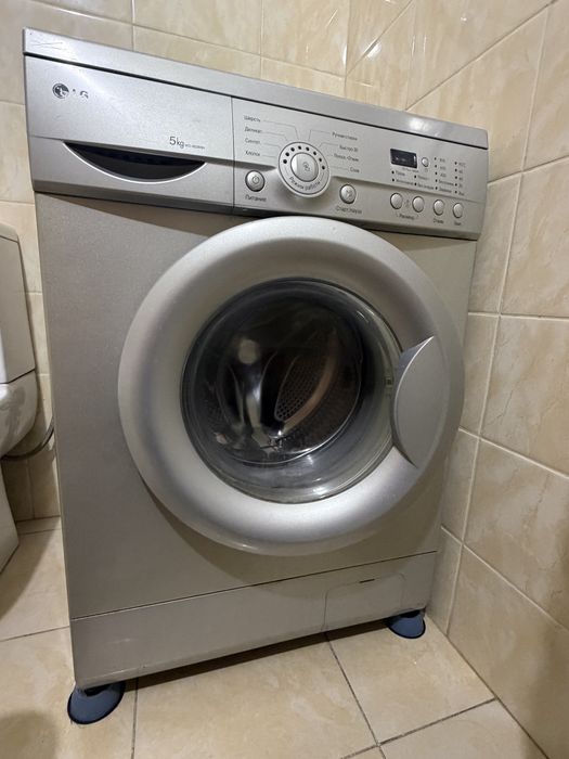 Продам стиральную машинку автомат.