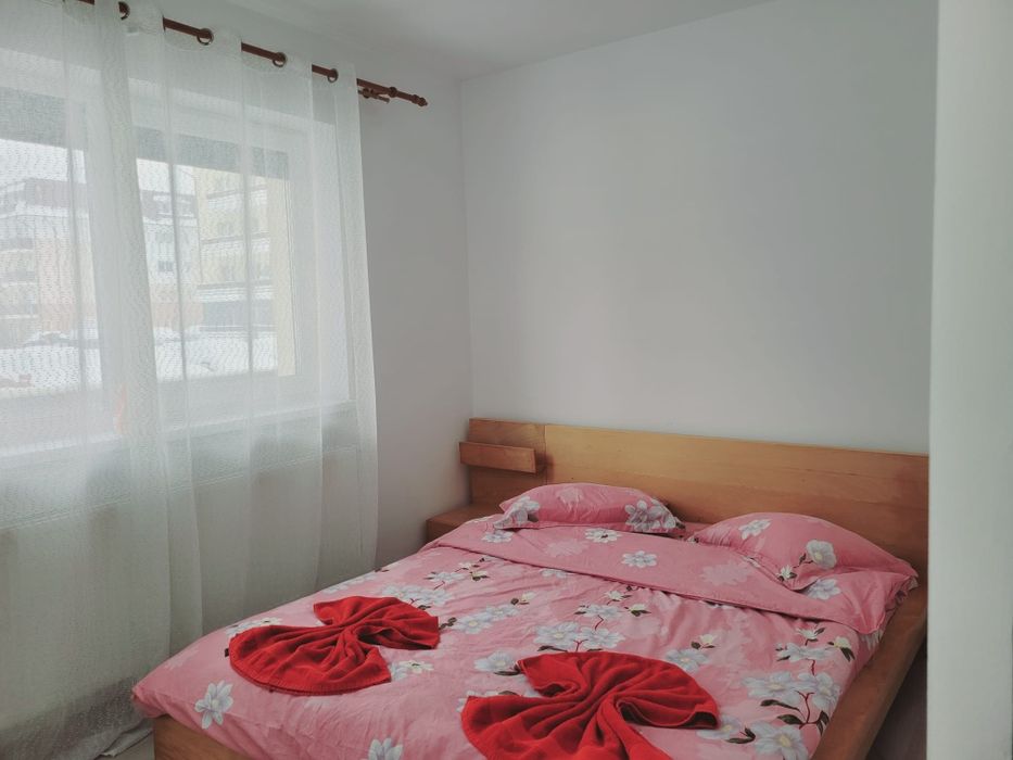 Studio modern 45 mp + balcon 8 mp, parter, complet utilat și mobilat,